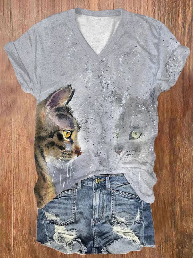 Women's Cute Cat Print Casual V-Neck T-Shirt