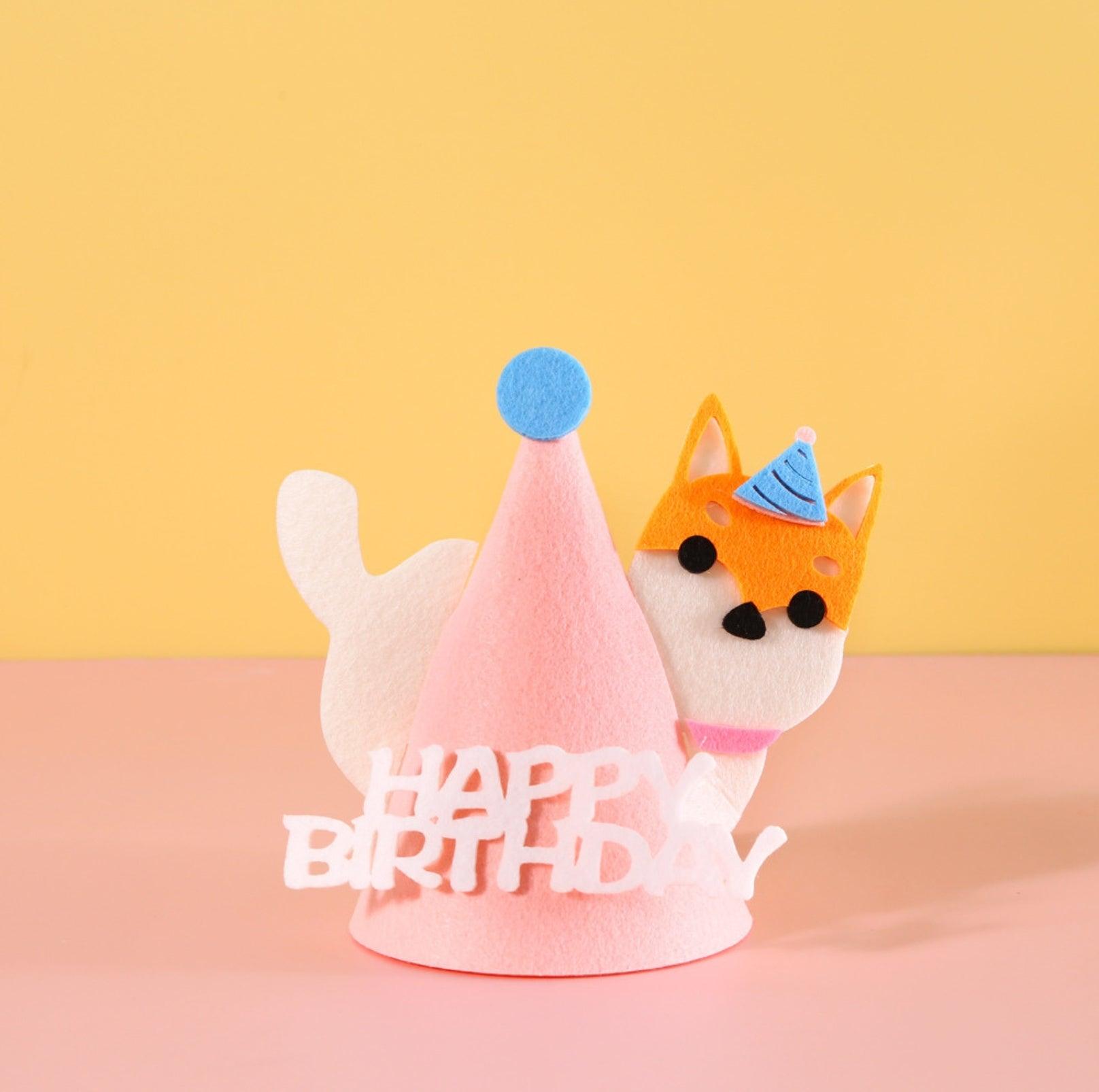 Animal Paw-ty Gear: Adorable Birthday Hat for Pets