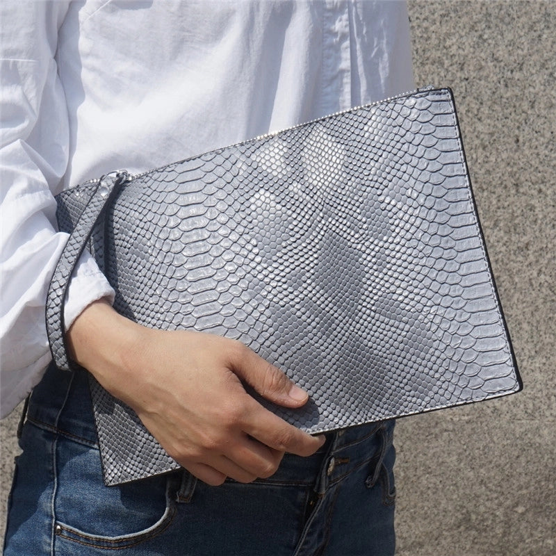 Unisex Pu Leather Solid Color Classic Style Square Zipper Envelope Bag