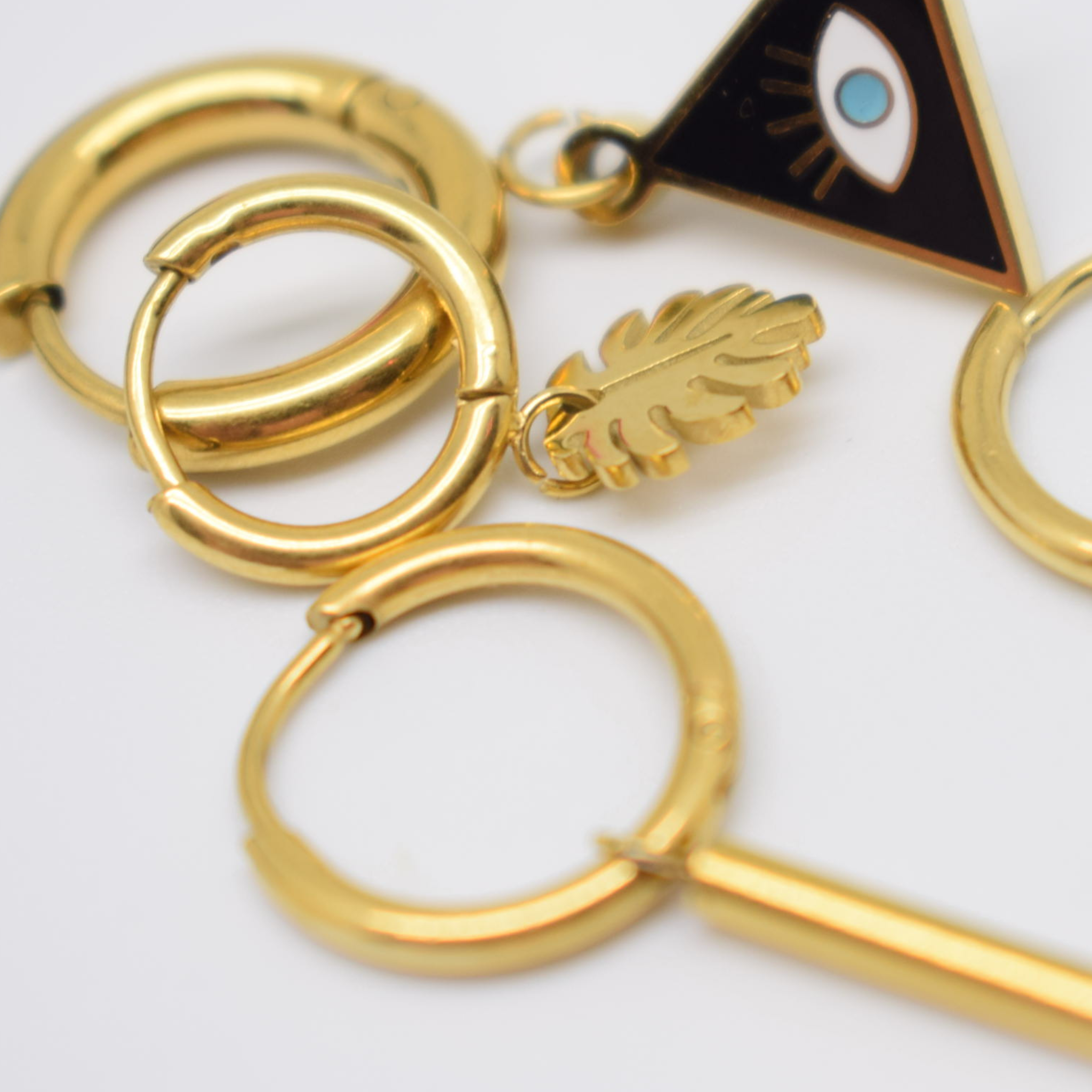 tropical leaf hoops - Gold