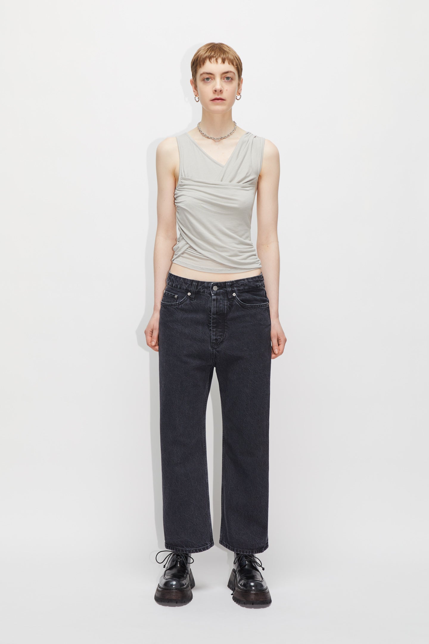 Wide-leg Cropped Jeans