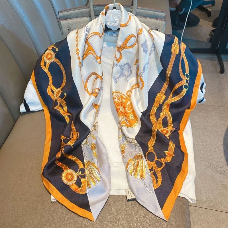 Women's Elegant Minimalist Printing Silk Printing Silk Scarf