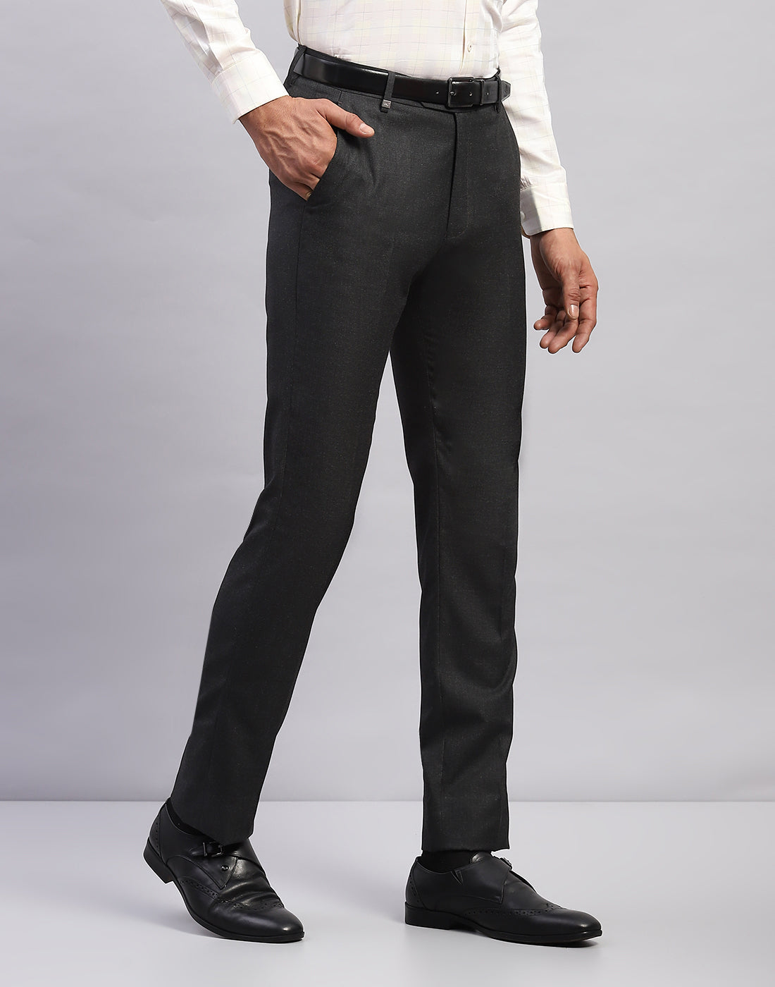 Men Grey Solid Smart Fit Trouser