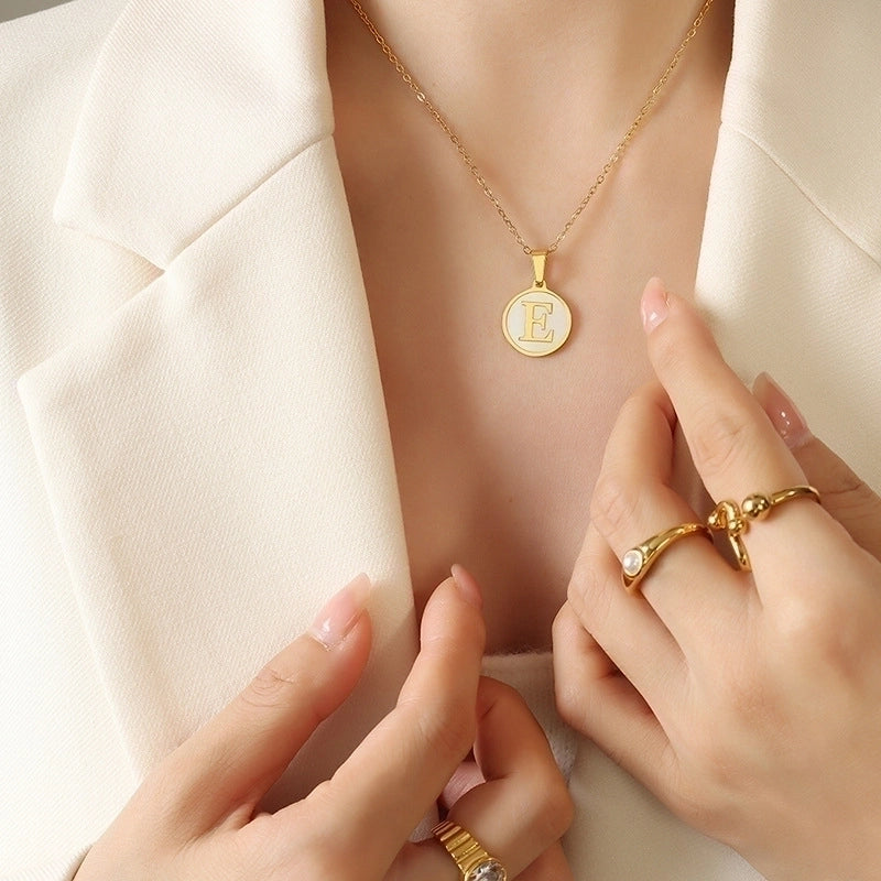 Fashion Letter 304 Stainless Steel Shell 18K Gold Plated Plating Pendant Necklace