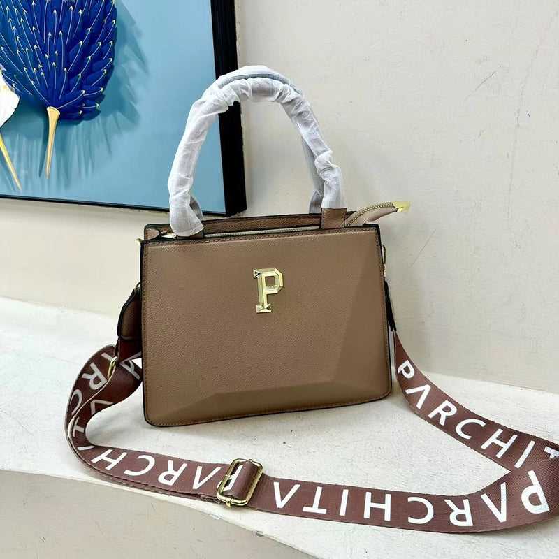 Women's Medium Pu Leather Letter Solid Color Streetwear Square Zipper Crossbody Bag