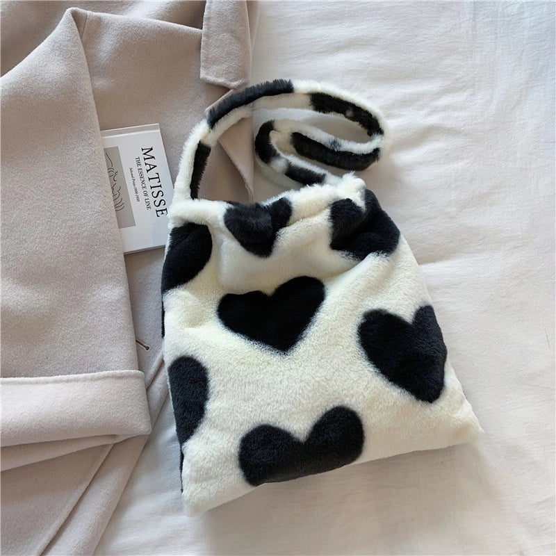 Women's Large Autumn&winter Plush Heart Shape Cute Square Sticky Cloth Underarm Bag