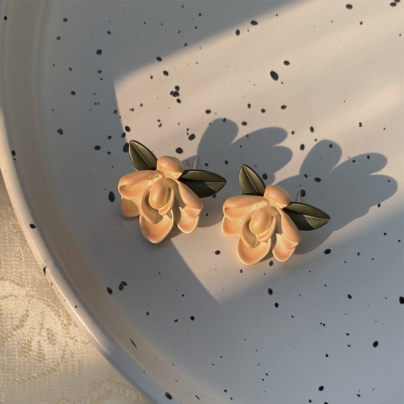 Fashion Flower Stud Earrings