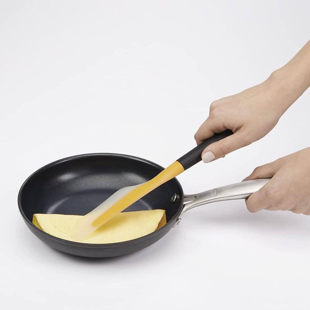 Flip & Fold Omelet Turner Small