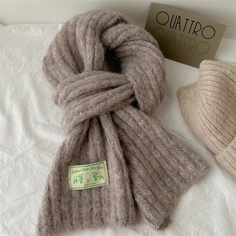 Women's Elegant Solid Color Knit Scarf