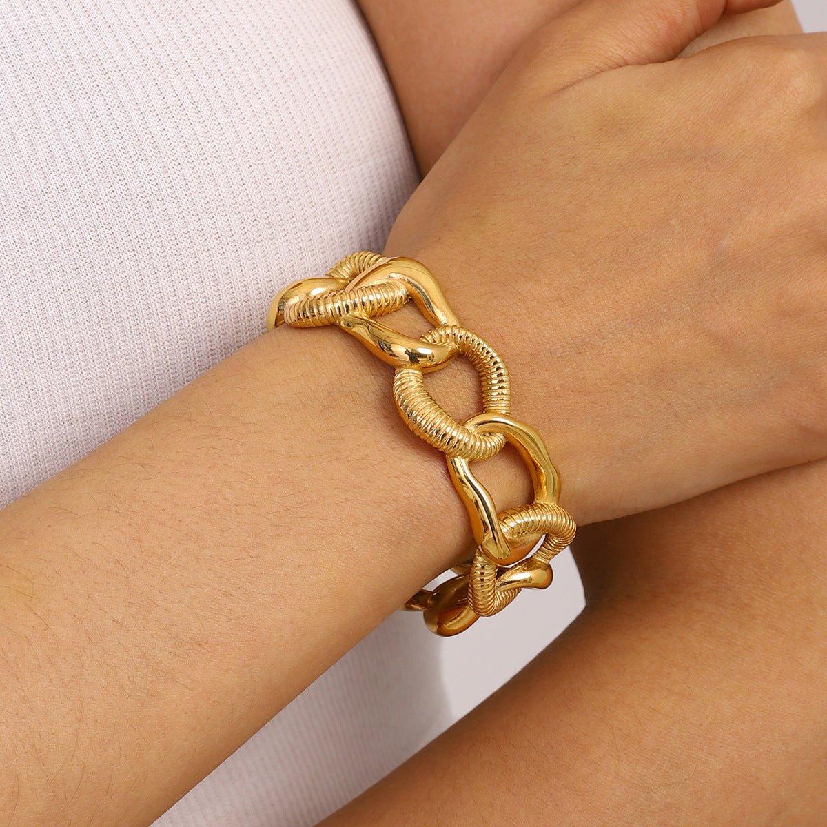 Stainless Steel Gold Bracelet Female Open Bracelet Titanium Steel Bracelet