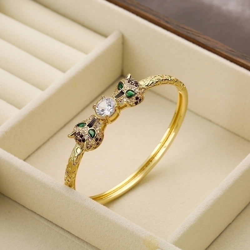 2 Pieces Hip-hop Leopard Copper 18k Gold Plated Pearl Zircon Bangle In Bulk