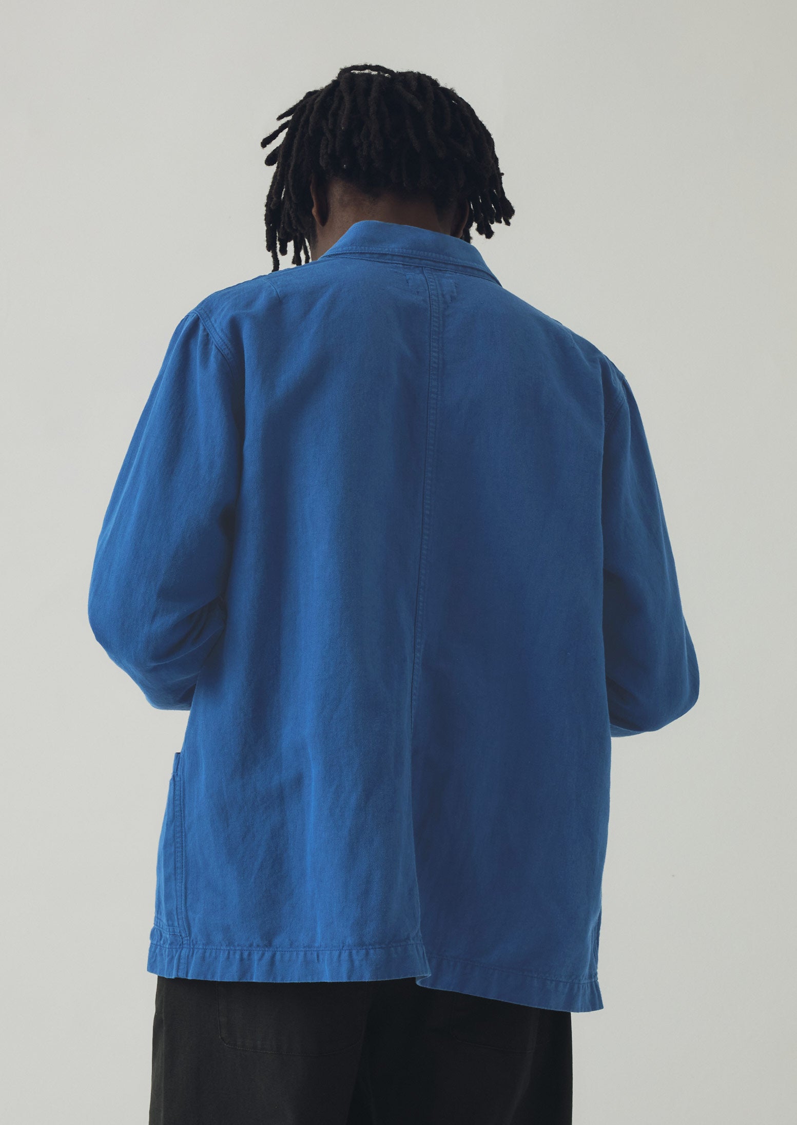 Arlo Garment Dyed Herringbone Jacket | Delft