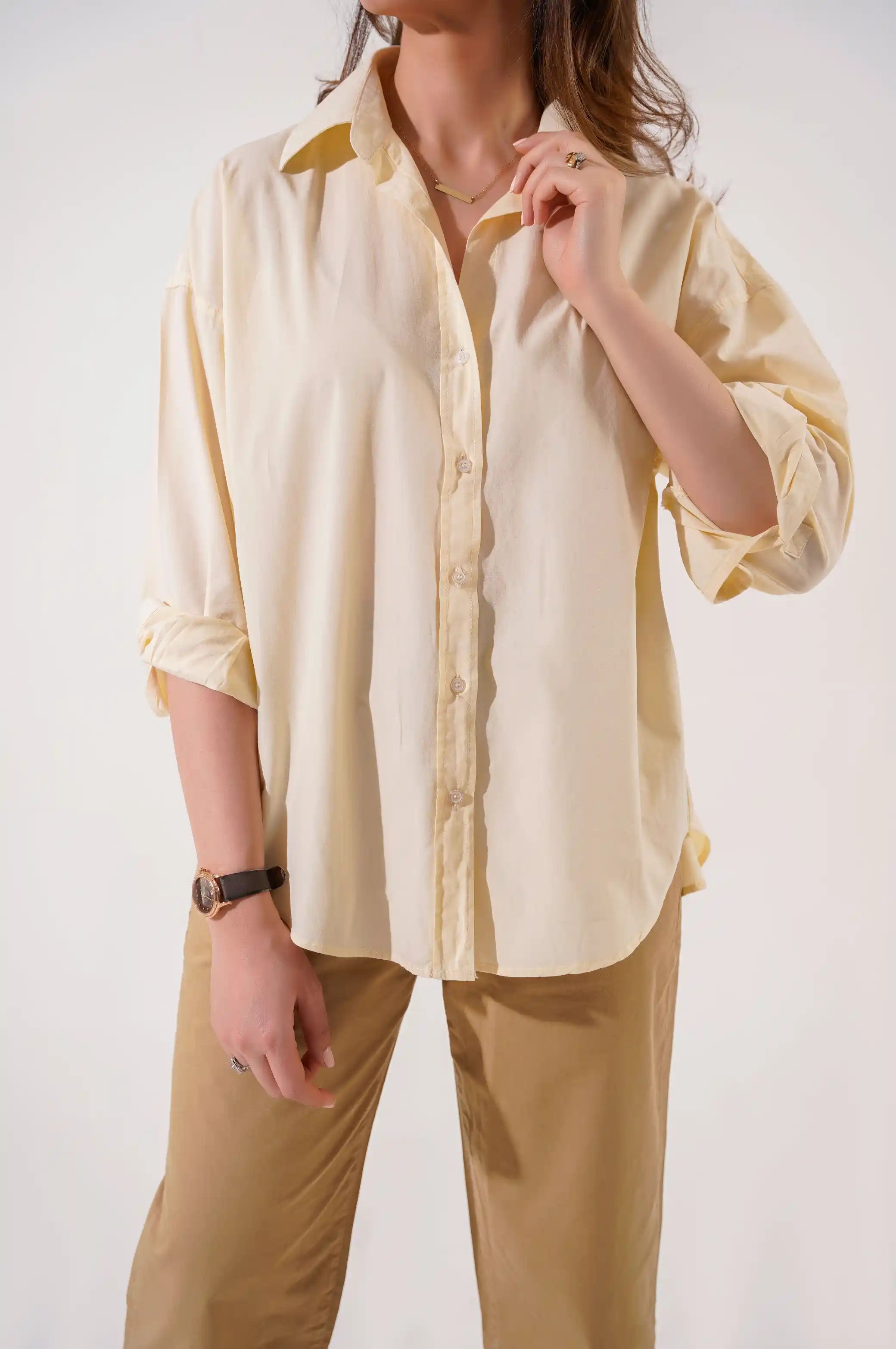 OVERSIZED BUTTON DOWN SHIRT