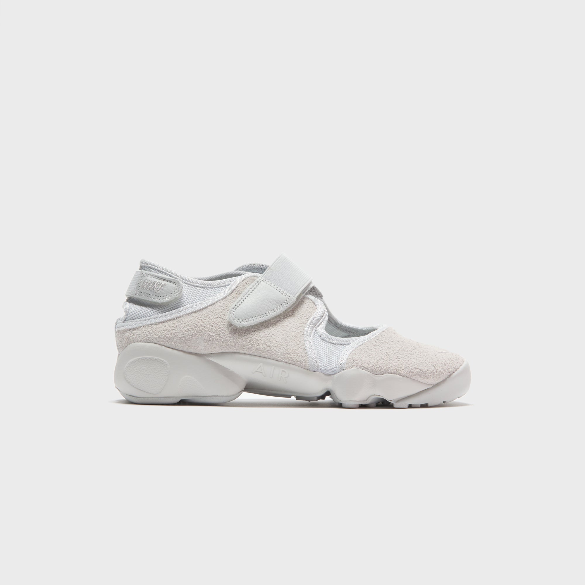 Nike WMNS Air Rift  Premium Suede - Photon Dust / Summit White