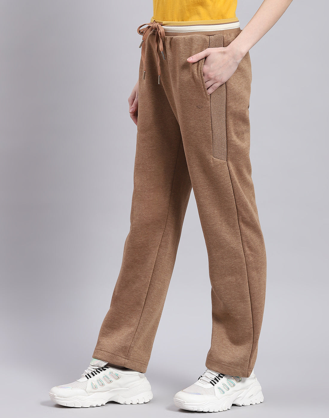 Women Brown Solid Regular Fit Winter Lower