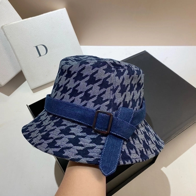 Women's Retro Streetwear Houndstooth Wide Eaves Bucket Hat