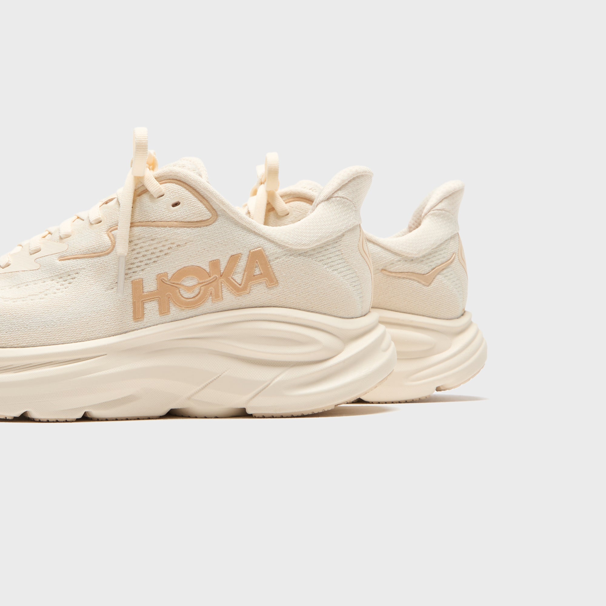HOKA Clifton 10 - Vanilla / Birch
