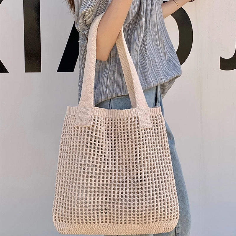 Women's Medium Knit Solid Color Basic Beach Weave Hollow Open Shoulder Bag