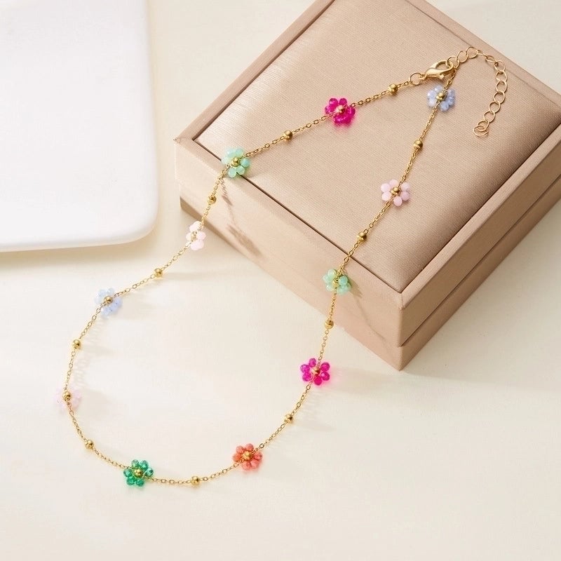 Style Jewelry Suit Fashion Women's High-Grade Love Heart Flowers Beaded Necklace Girl's Small Flower Choker Clavicle Chain