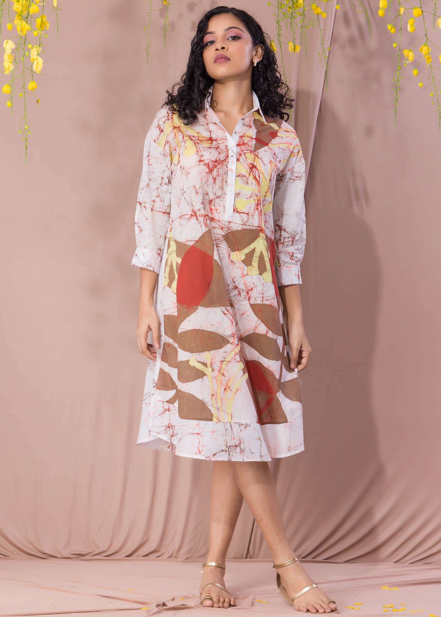 Autumn Leaves Detailed Batik Dress With Collar