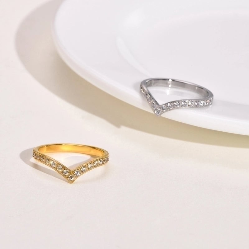 Fashion V Shape 304 Stainless Steel Zircon Inlay Stainless Steel Rings