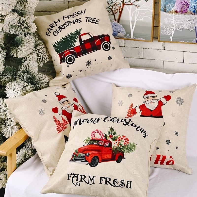 Christmas Couch & Sofa Decor
