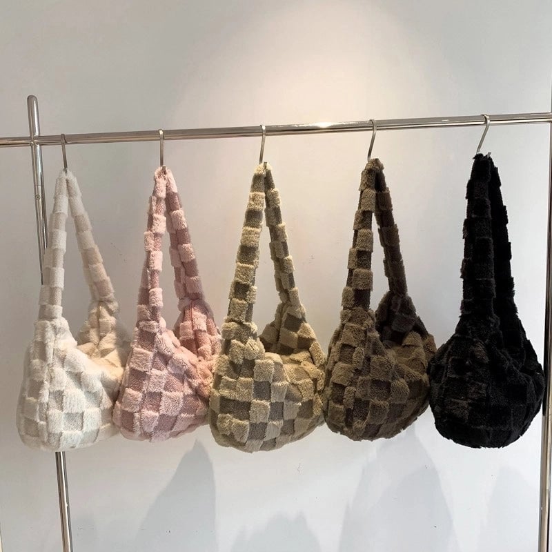 Women's Autumn&winter Plush Color Block Streetwear Square Zipper Shoulder Bag Underarm Bag