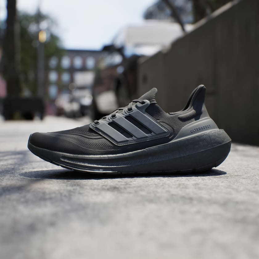 TENIS ULTRABOOST LIGHT