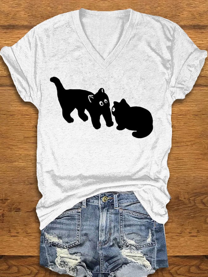 Women's Fun Black Cat Print V-Neck T-Shirt