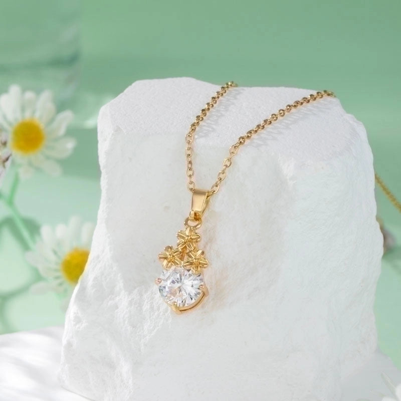 Stainless Steel Titanium Steel 18K Gold Plated Elegant Plating Inlay Maple Leaf Eye Butterfly Zircon Pendant Necklace