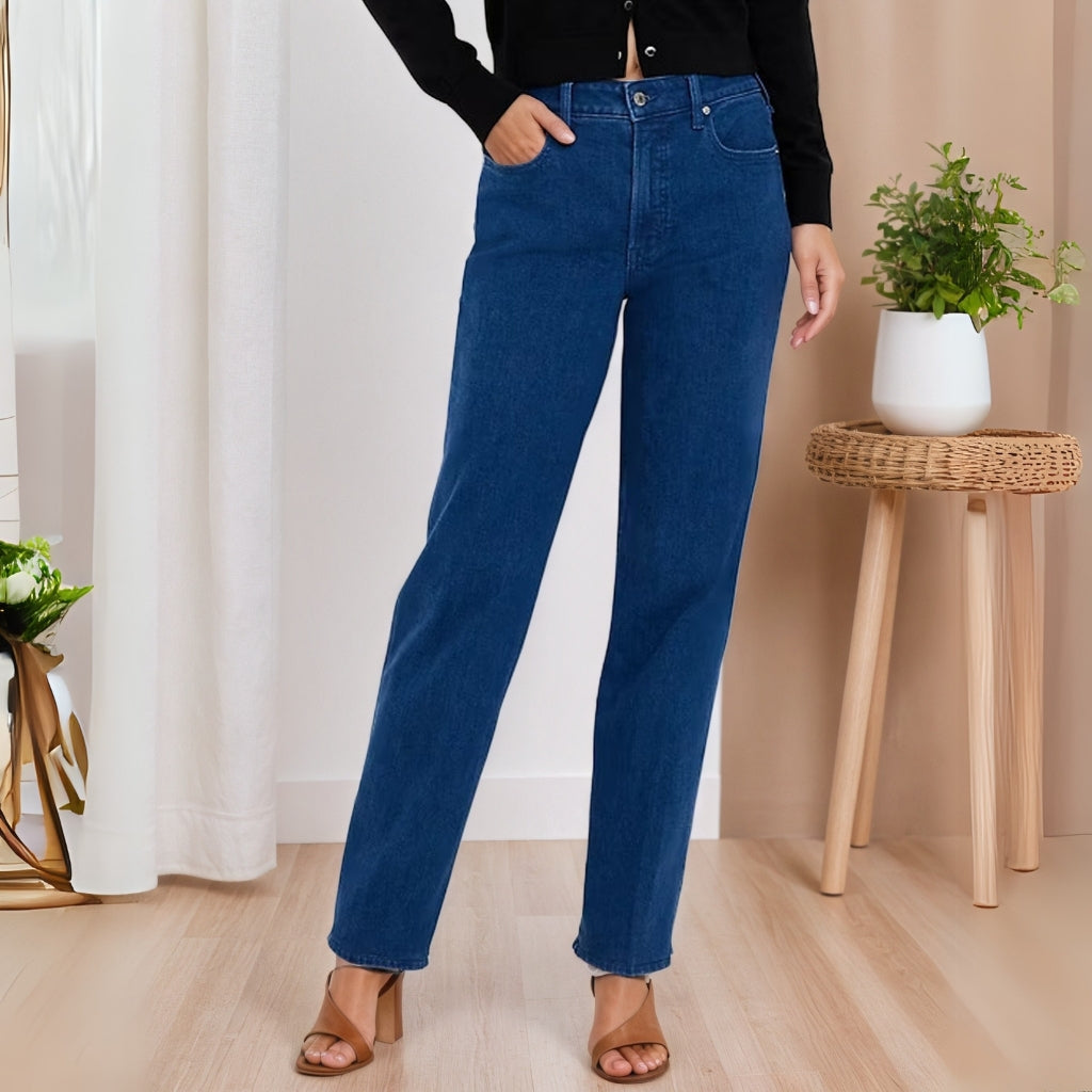 High-Waisted Loose Jeans