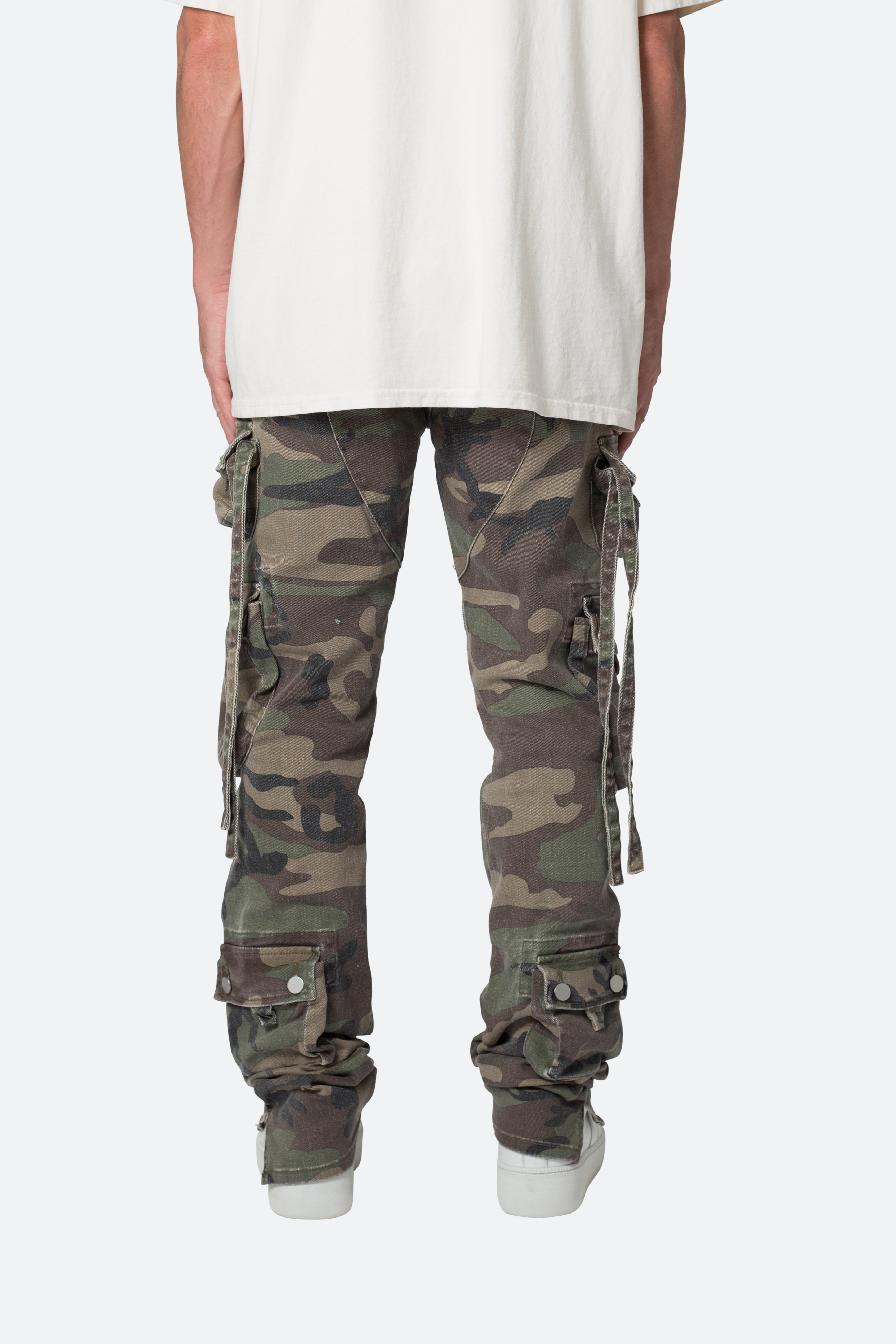 D152 Cargo Pants - Woodland Camo