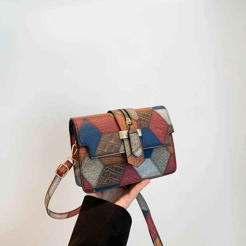 Women's Pu Leather Color Block Solid Color Streetwear Square Flip Cover Shoulder Bag Underarm Bag
