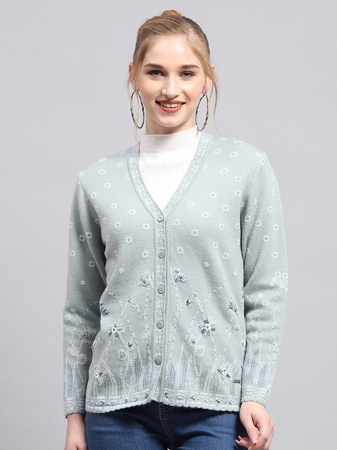 Women Blue Embroidered V Neck Full Sleeve Cardigan