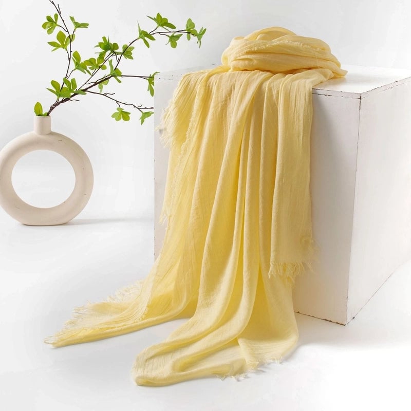 Women's Minimalist Solid Color Polyester Silk Scarf