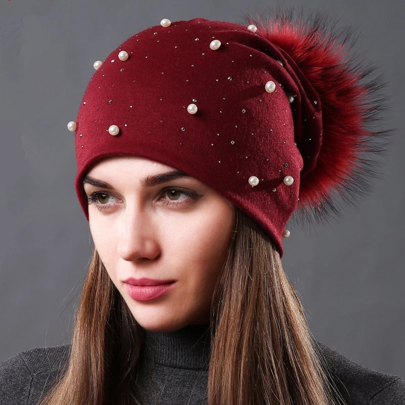 Women's Sweet Minimalist Solid Color Pom Poms Eaveless Beanie Hat