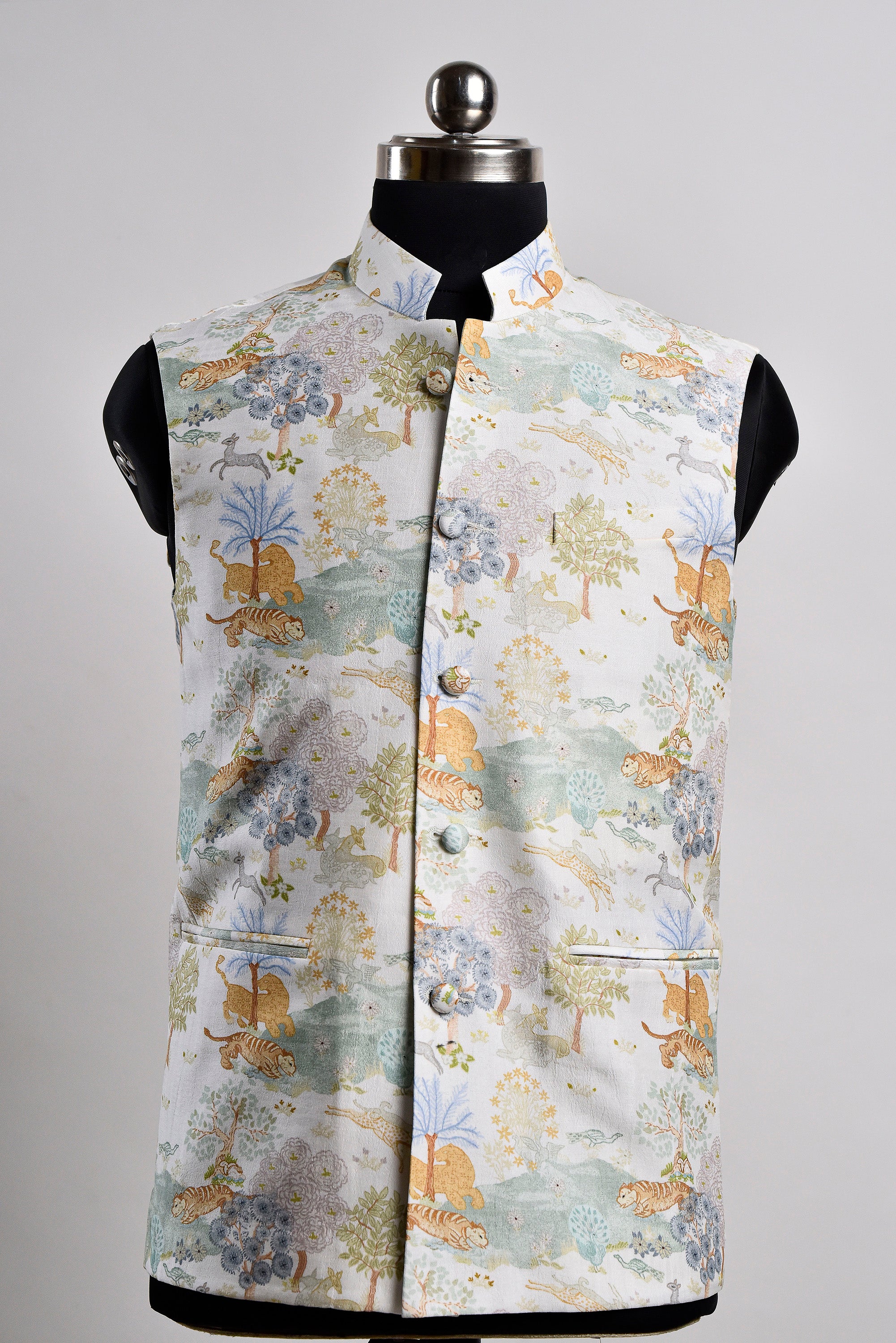 Tiger Crepe White Bandi