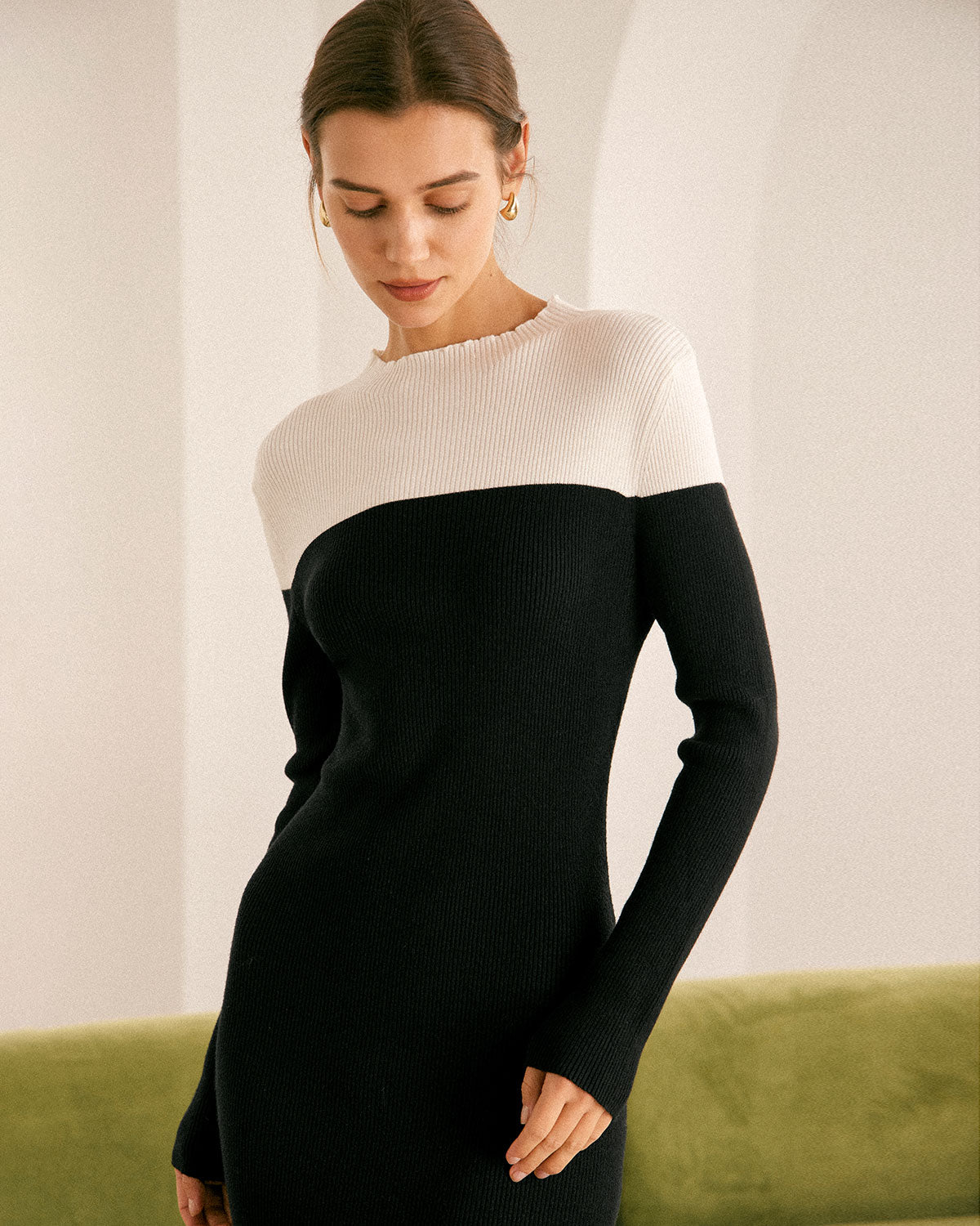 The Black Colorblock Sweater Midi Dress