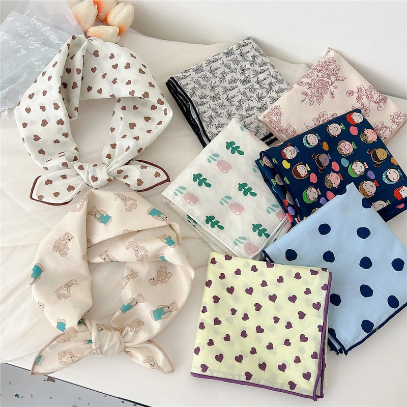 Women's Elegant Sweet Ditsy Floral Polka Dots Heart Shape Polyester Silk Scarf