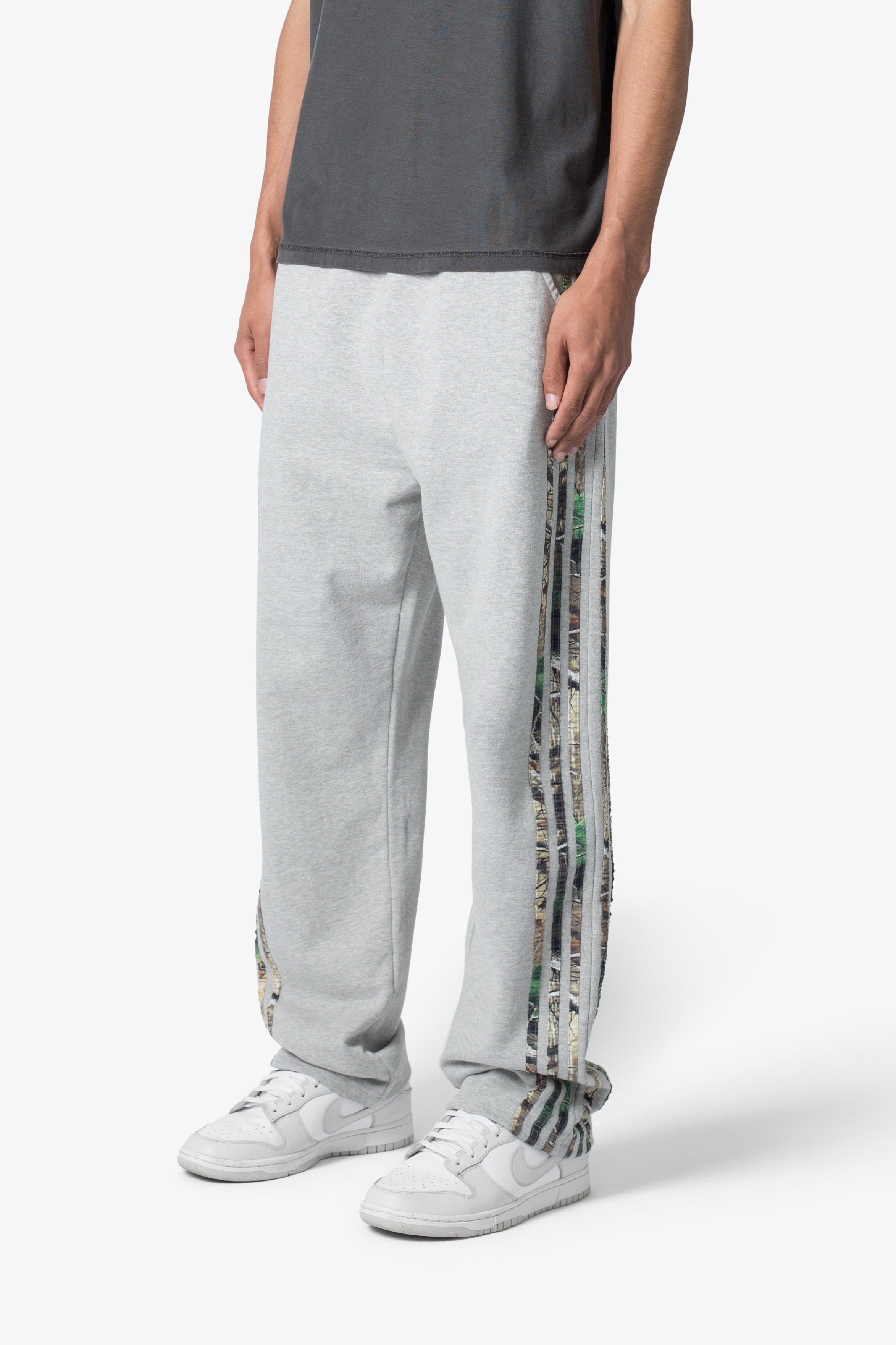 Hunter Camo Stripe Sweatpants - Grey