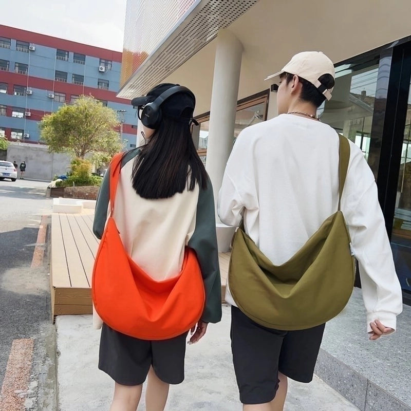 Women's Nylon Oxford Cloth Solid Color Basic Dumpling Shape Zipper Crossbody Bag