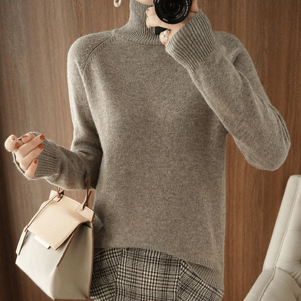 Women;S Solid Turtleneck Cashmere Knit Sweater