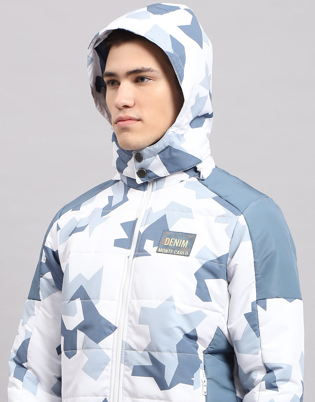 Men Multicolor Printed Hooded Full Sleeve Jacket