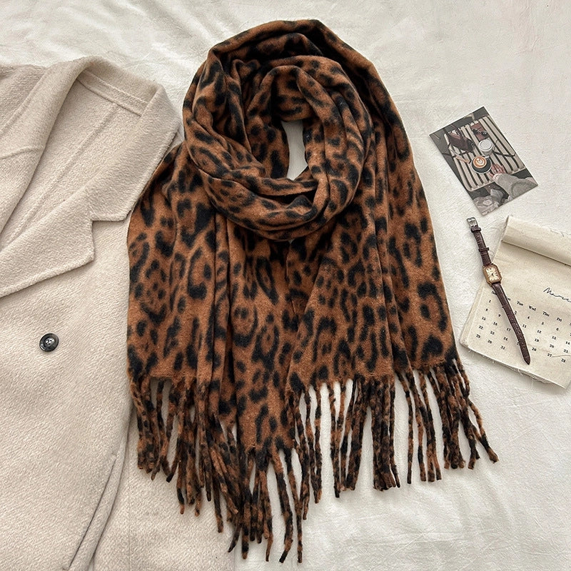 Unisex Retro Leopard Polyester Tassel Scarf