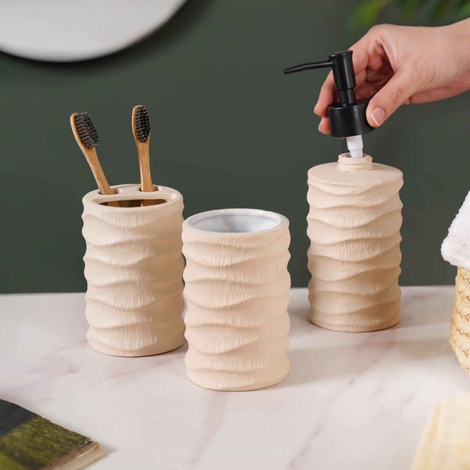 Wave Design Bathroom Accessories Set Of 3 Beige Matte