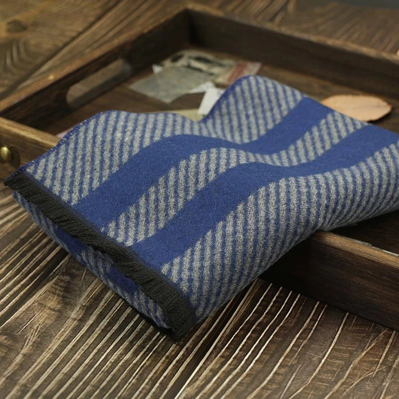 Men's Scarf Autumn And Winter Cashmere Fashion Casual Warm Scarf Plaid Black And White Distinctive Pattern Blue Fashion