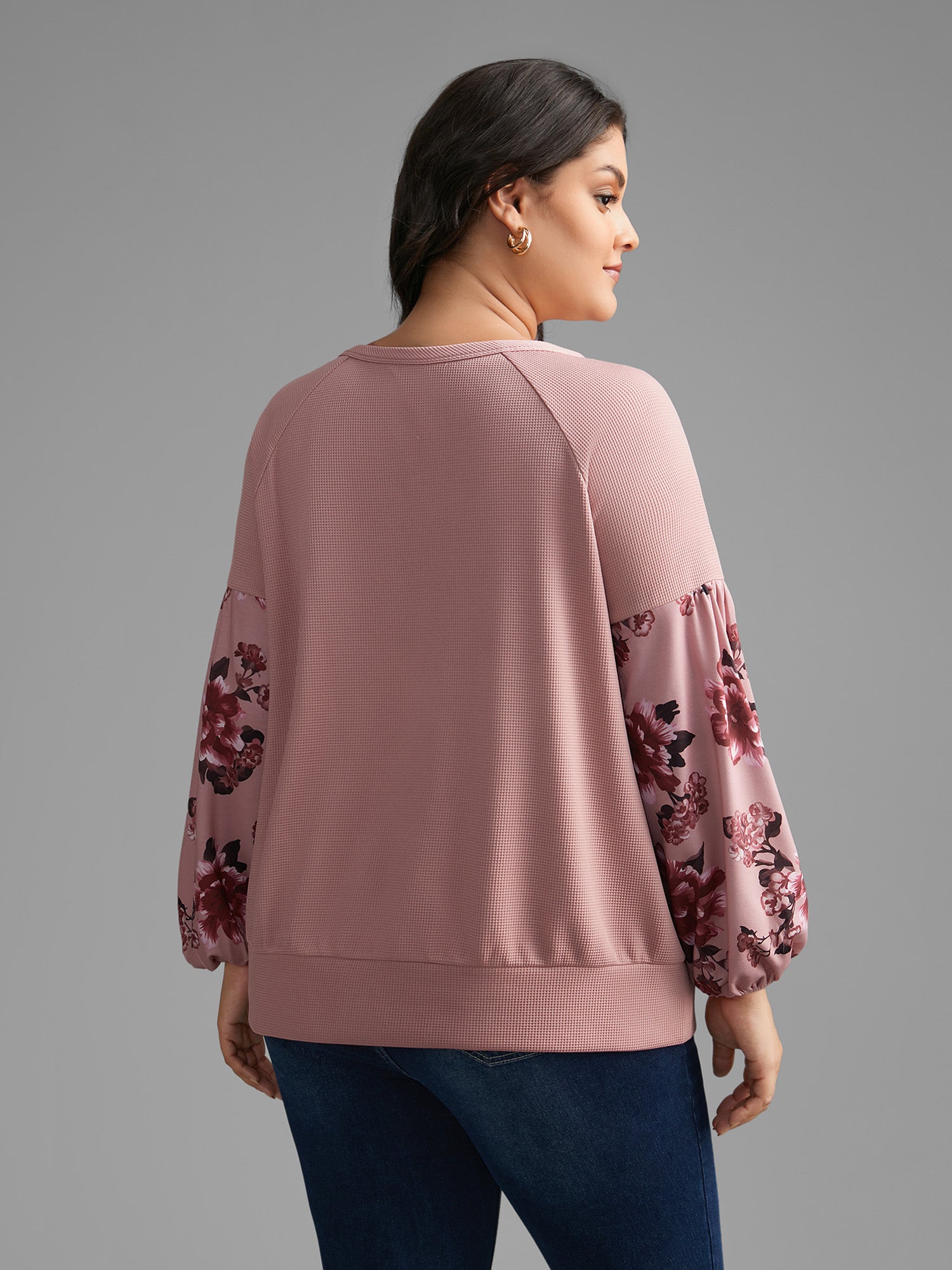 Round Neck Floral Patchwork Woven Ribbon Sweatshirt