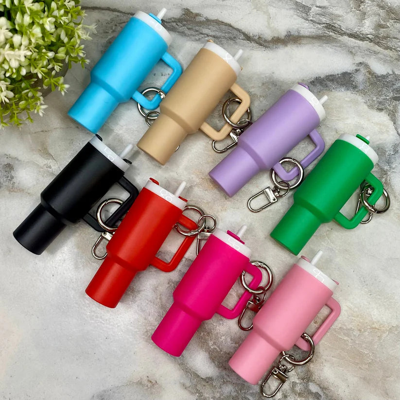CUTE TUMBLER KEYCHAIN