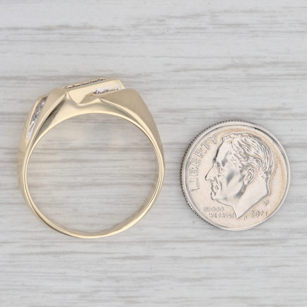 0.25ctw Diamond Men's Ring 10k Yellow Gold Size 10.75 Wedding Band