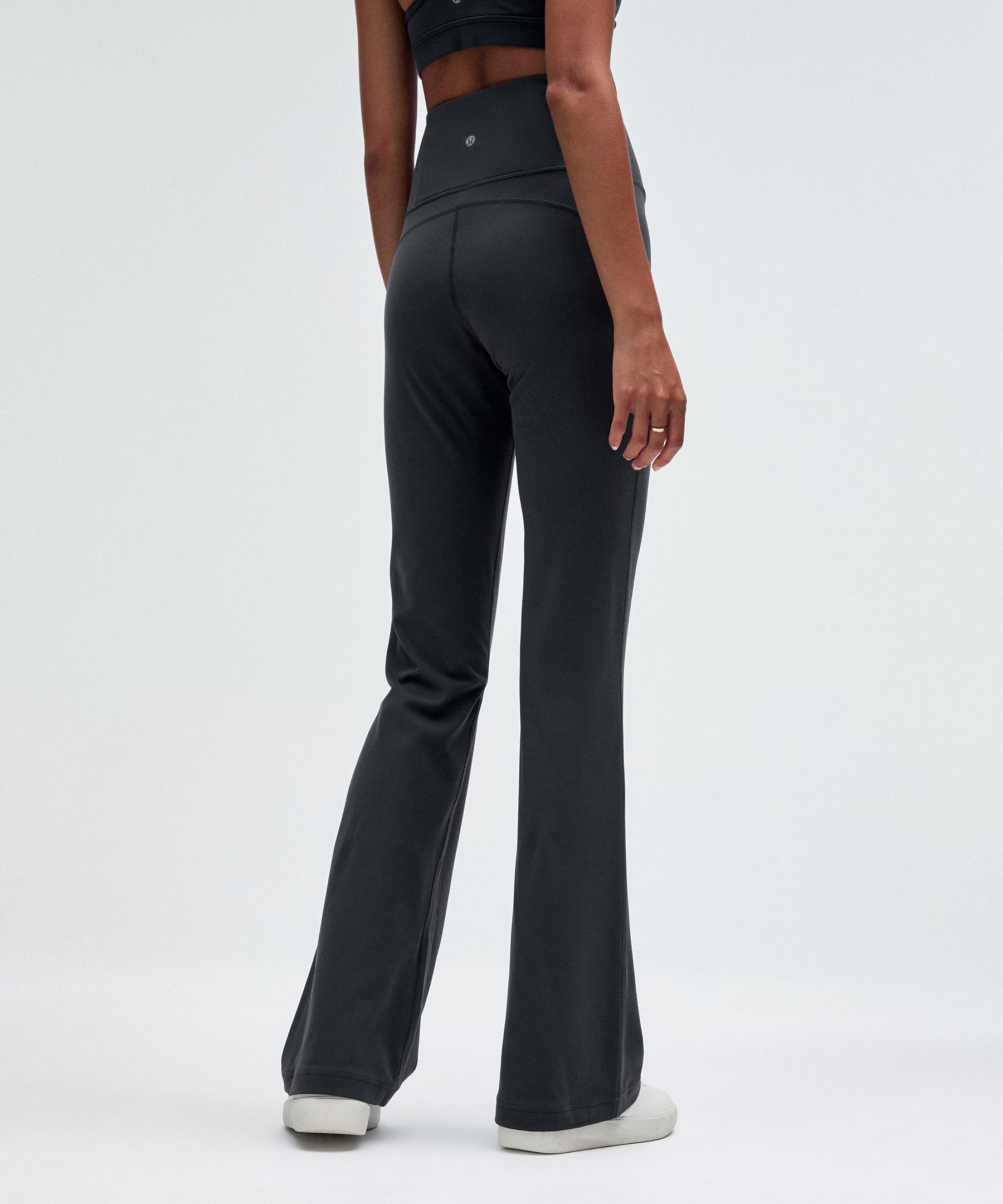 Groove Nulu Super-High-Rise Flared Pant Regular